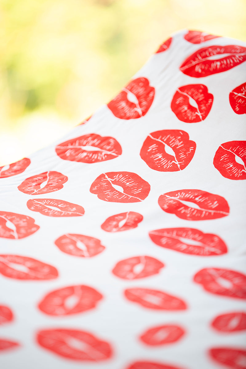 Ivana Helsinki Kisses print fabric