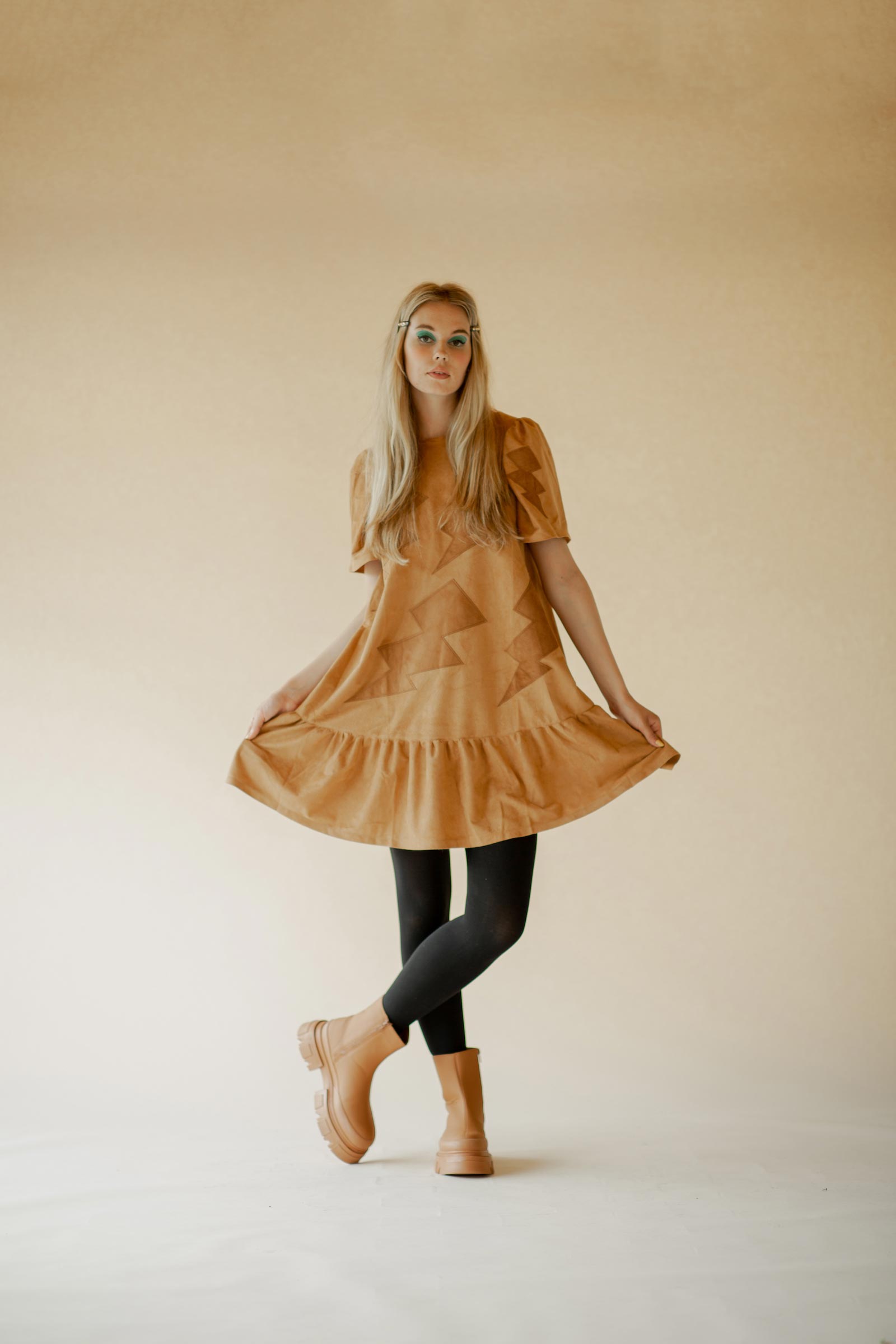 Lea dress, camel