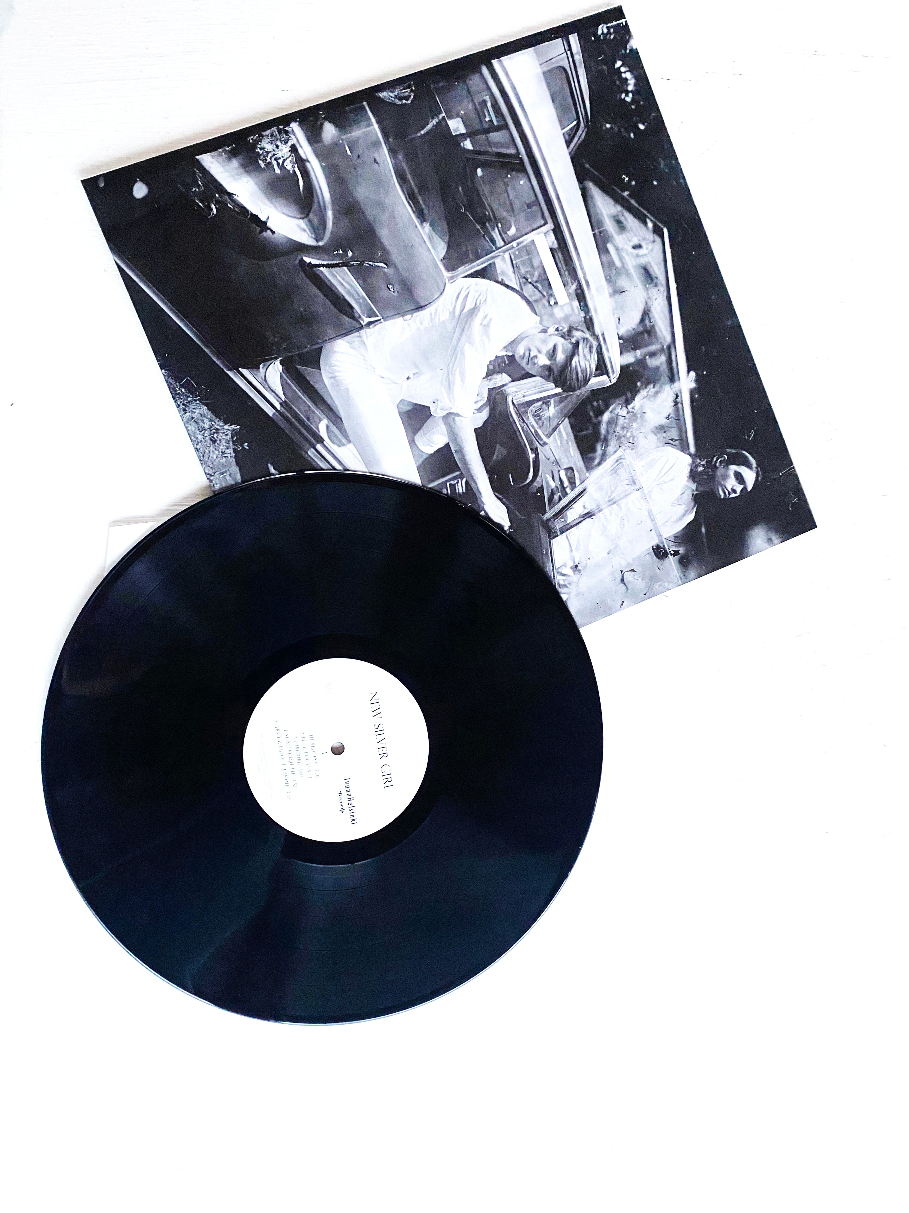 New Silver Girl vinyl record 2/ Wild carnation OUT NOW!